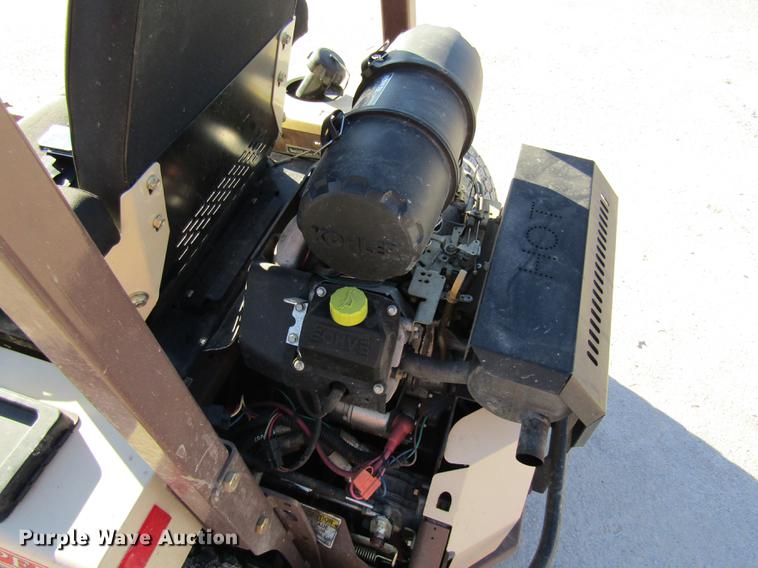 image for item DE5965 Grasshopper 225K lawn mower