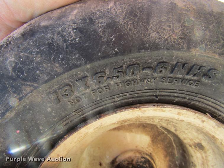 image for item DE5965 Grasshopper 225K lawn mower