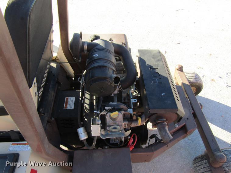 image for item DE5966 Grasshopper 729BT6 lawn mower