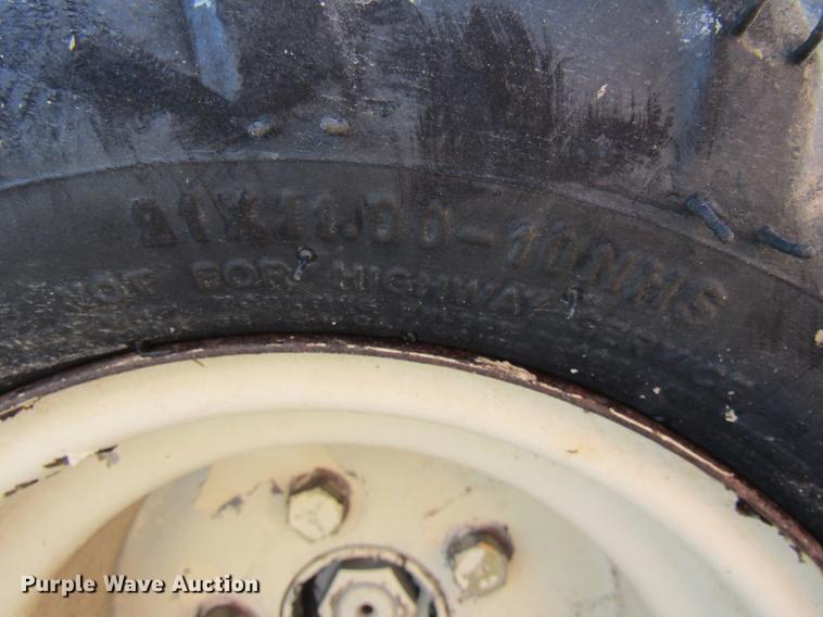 image for item DE5966 Grasshopper 729BT6 lawn mower