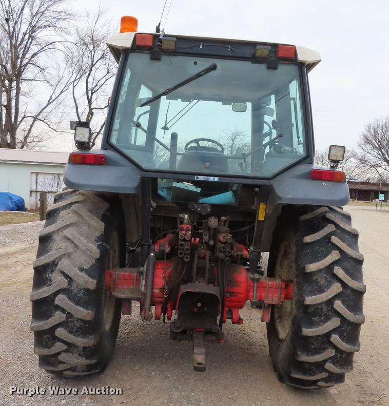 image for item DF1334 New Holland TS100 tractor
