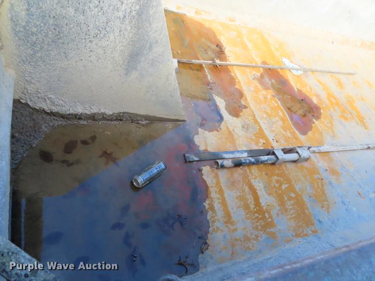 image for item DF1335 Warren FL651-15 dump bed