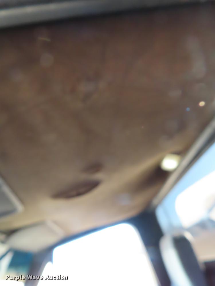 image for item DF1336 1986 Chevrolet 10 pickup truck