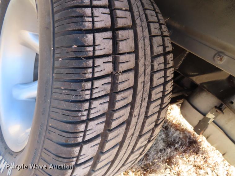 image for item DF1336 1986 Chevrolet 10 pickup truck