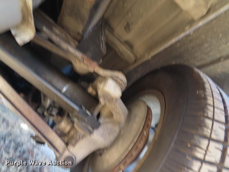 image for item DF1336 1986 Chevrolet 10 pickup truck