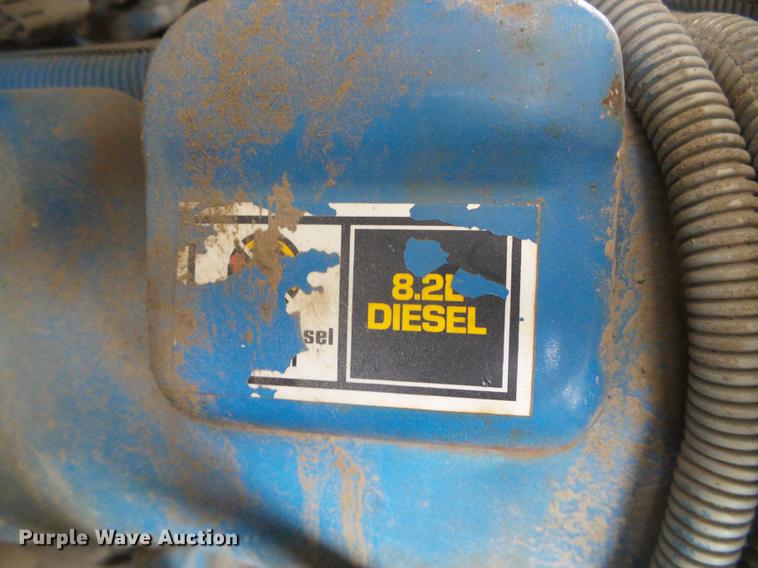 image for item DF2886 1986 FMC Vanguard 3000 street sweeper