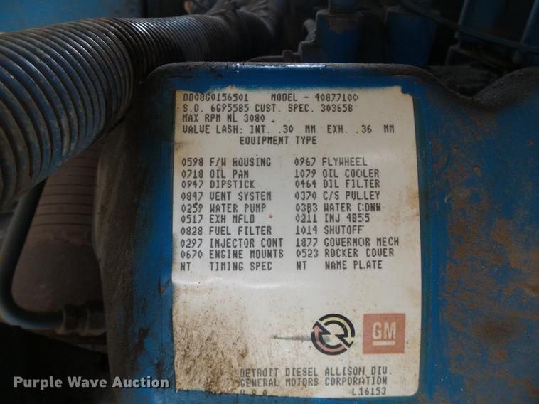 image for item DF2886 1986 FMC Vanguard 3000 street sweeper