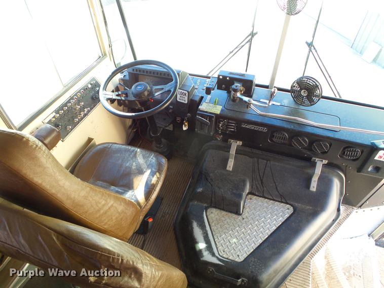 image for item DF2893 1995 Blue Bird  TC2000 school bus