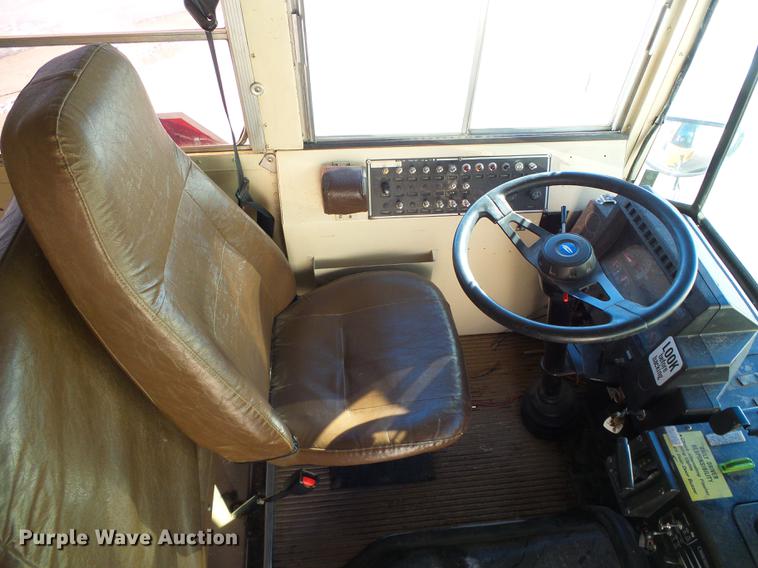 image for item DF2893 1995 Blue Bird  TC2000 school bus