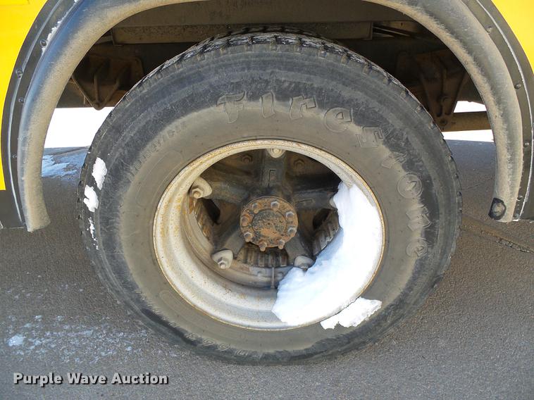 image for item DF2893 1995 Blue Bird  TC2000 school bus