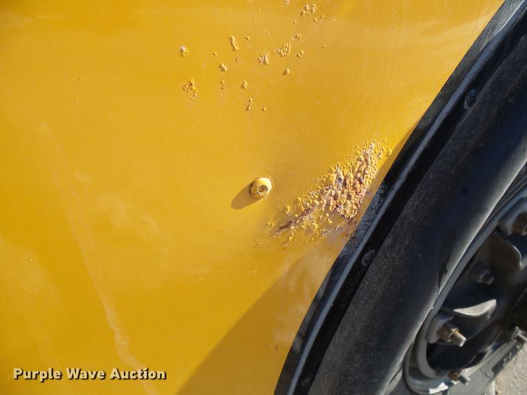 image for item DF2893 1995 Blue Bird  TC2000 school bus