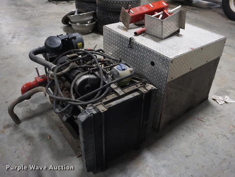 image for item DI9294 Engine and water pump