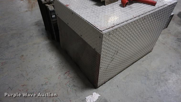 image for item DI9294 Engine and water pump