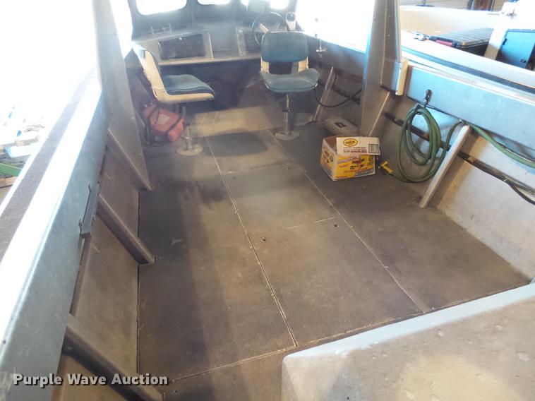 image for item DX9135 1982 Jetline boat