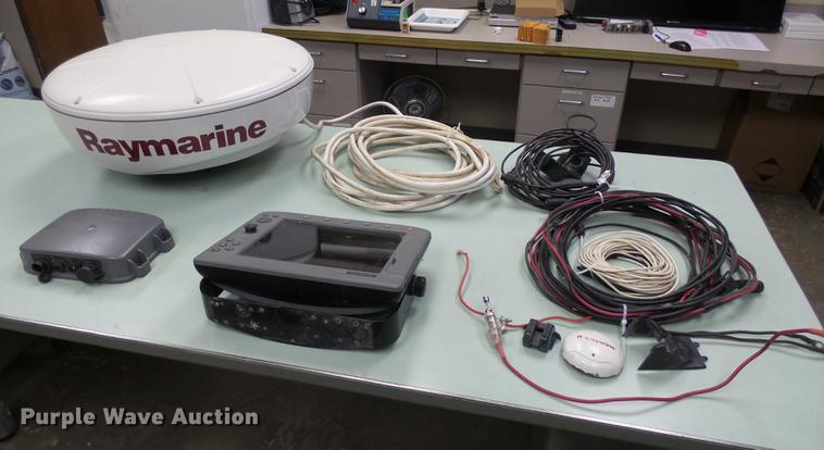 image for item DX9135 1982 Jetline boat