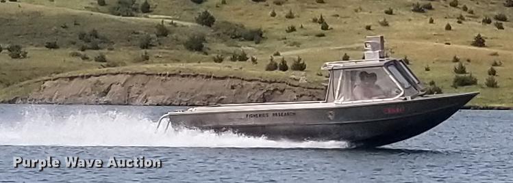 image for item DX9135 1982 Jetline boat