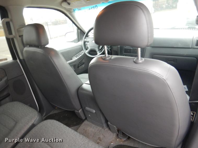 image for item DX9491 2002 Ford Explorer SUV