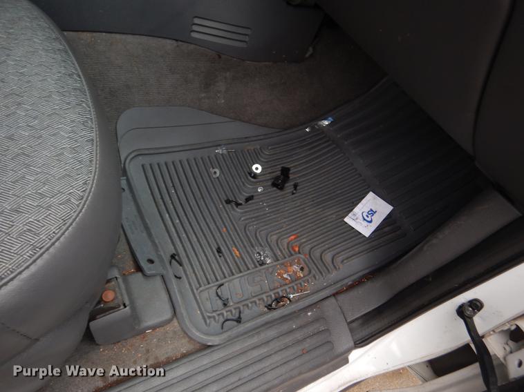 image for item DX9491 2002 Ford Explorer SUV