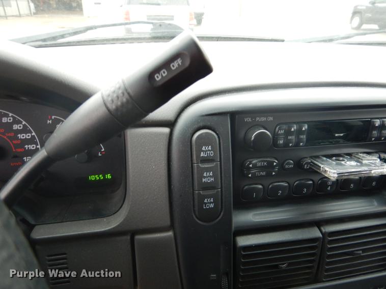 image for item DX9491 2002 Ford Explorer SUV