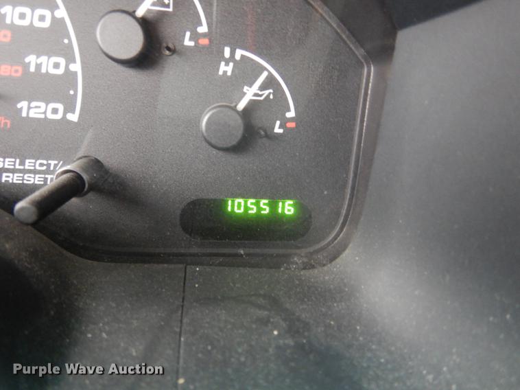 image for item DX9491 2002 Ford Explorer SUV