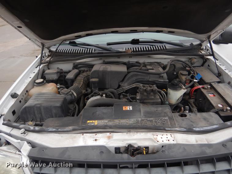 image for item DX9491 2002 Ford Explorer SUV