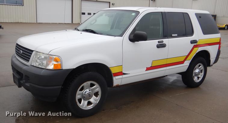 image for item DX9492 2003 Ford Explorer SUV