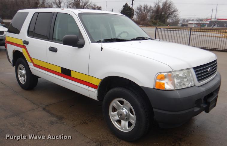 image for item DX9492 2003 Ford Explorer SUV