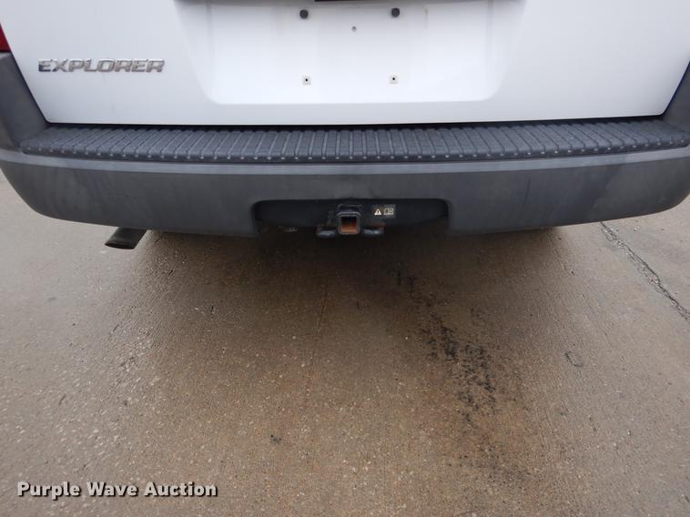 image for item DX9492 2003 Ford Explorer SUV