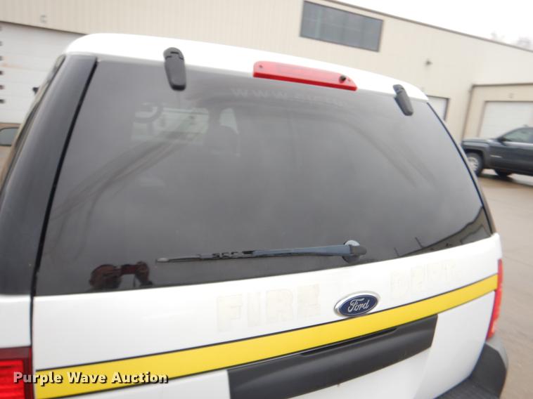 image for item DX9492 2003 Ford Explorer SUV