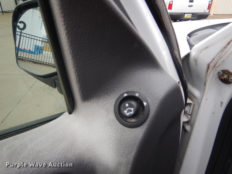 image for item DX9492 2003 Ford Explorer SUV