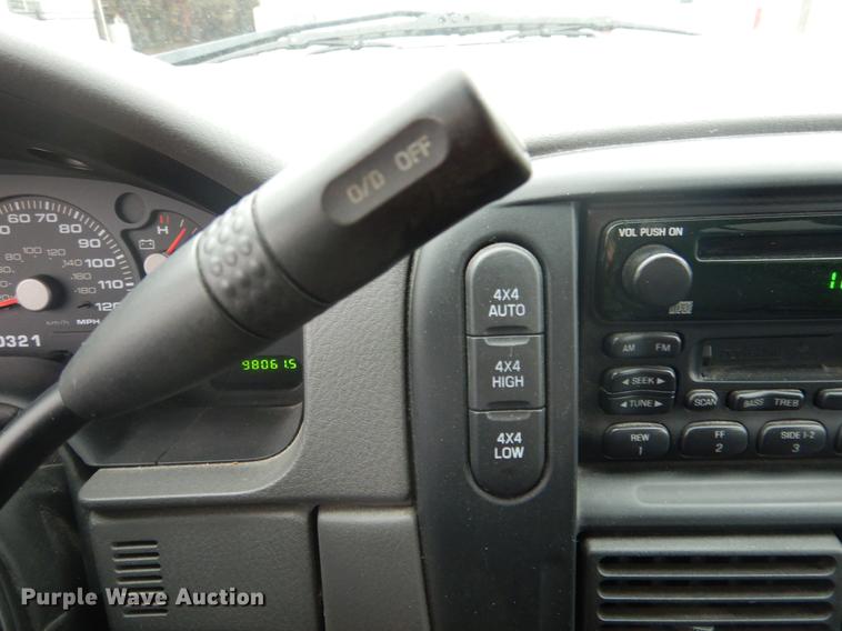 image for item DX9492 2003 Ford Explorer SUV