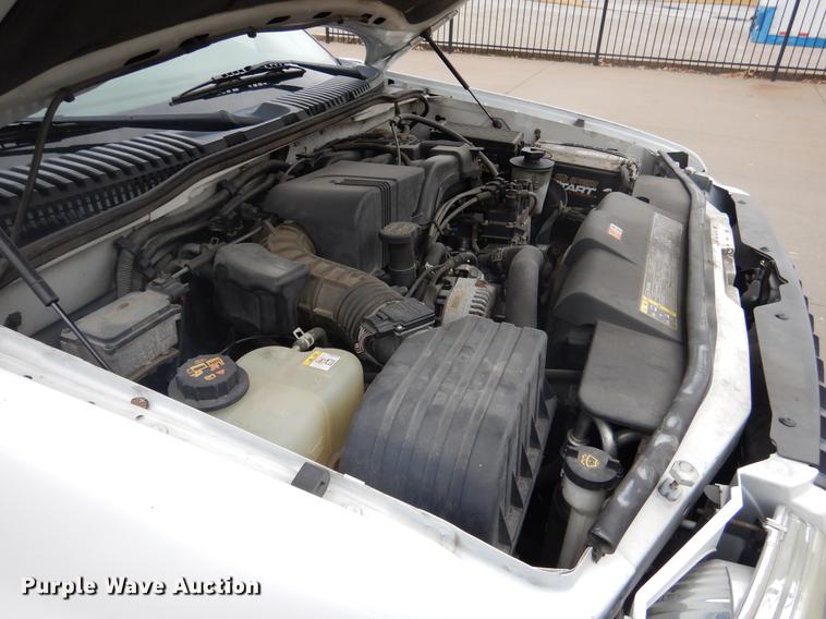 image for item DX9492 2003 Ford Explorer SUV