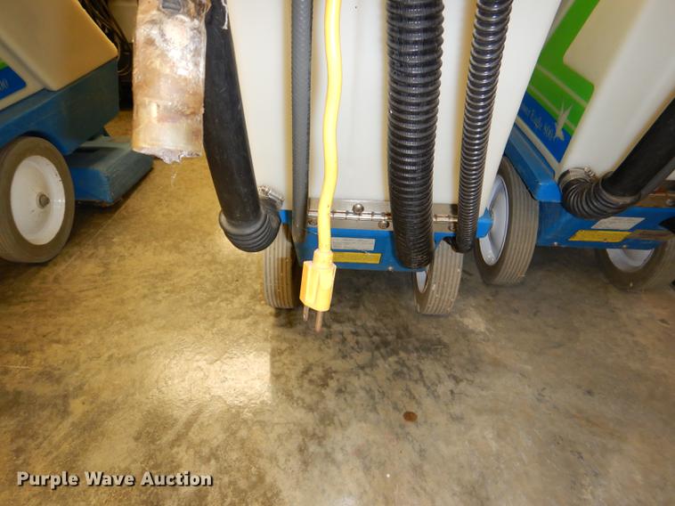 image for item EA9110 (4) Catex Power Eagle 800 carpet extractors