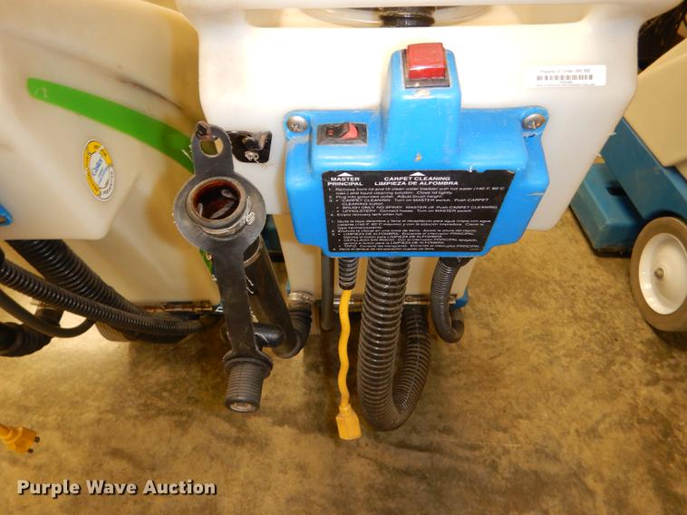 image for item EA9110 (4) Catex Power Eagle 800 carpet extractors