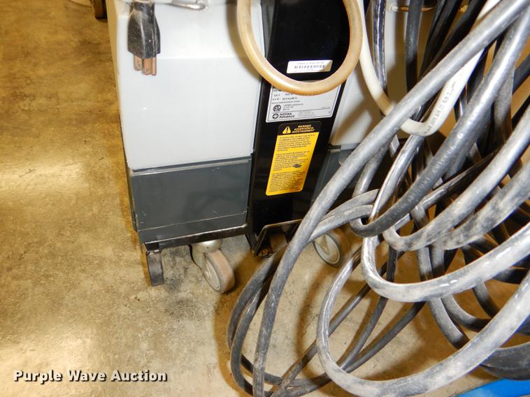 image for item EA9111 (2) Advance Micromatic 14E floor scrubbers