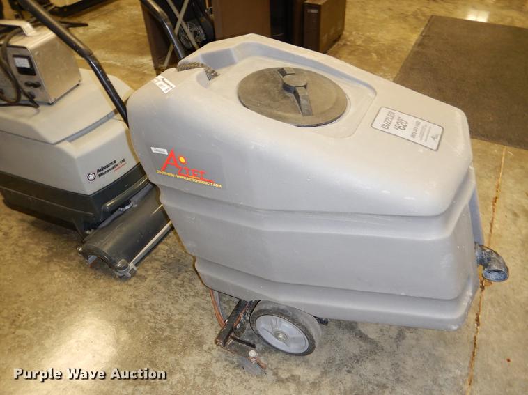 image for item EA9112 Power-Flite 20 orbital floor polisher