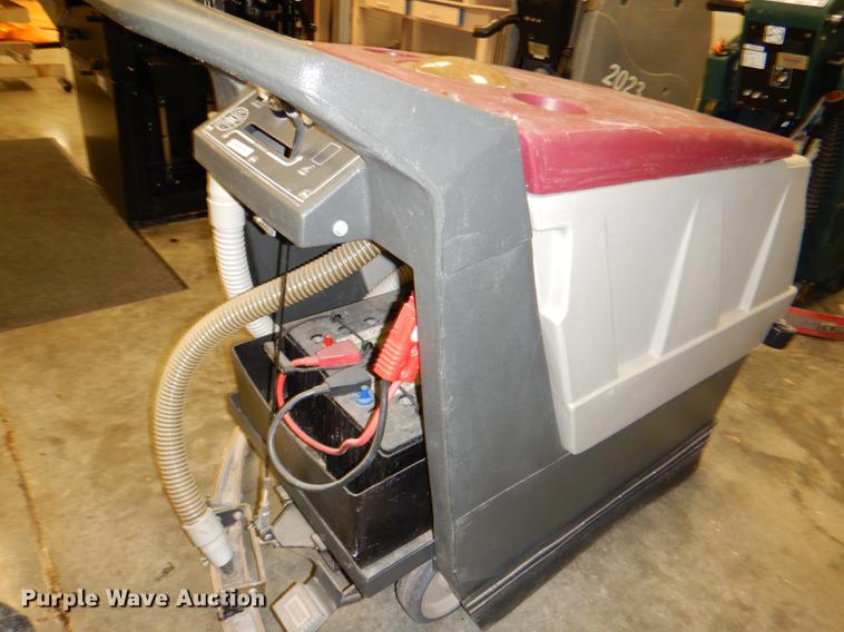 image for item EA9113 (2) Minuteman 200 floor scrubbers