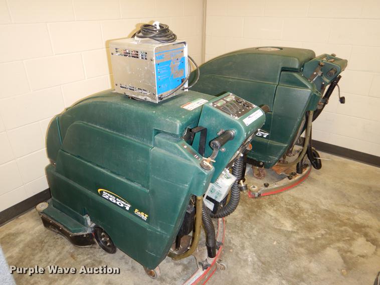 image for item EA9114 (2) Speed floor scrubbers