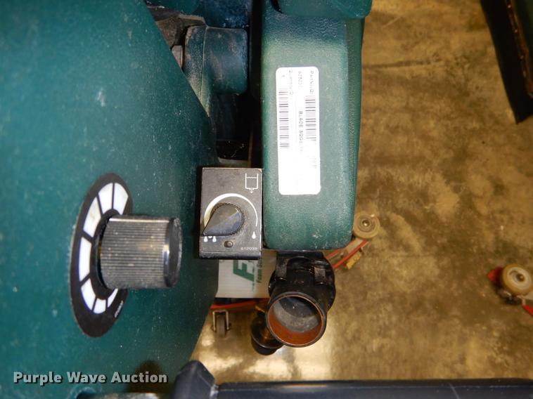 image for item EA9114 (2) Speed floor scrubbers