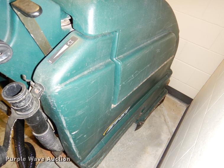 image for item EA9114 (2) Speed floor scrubbers