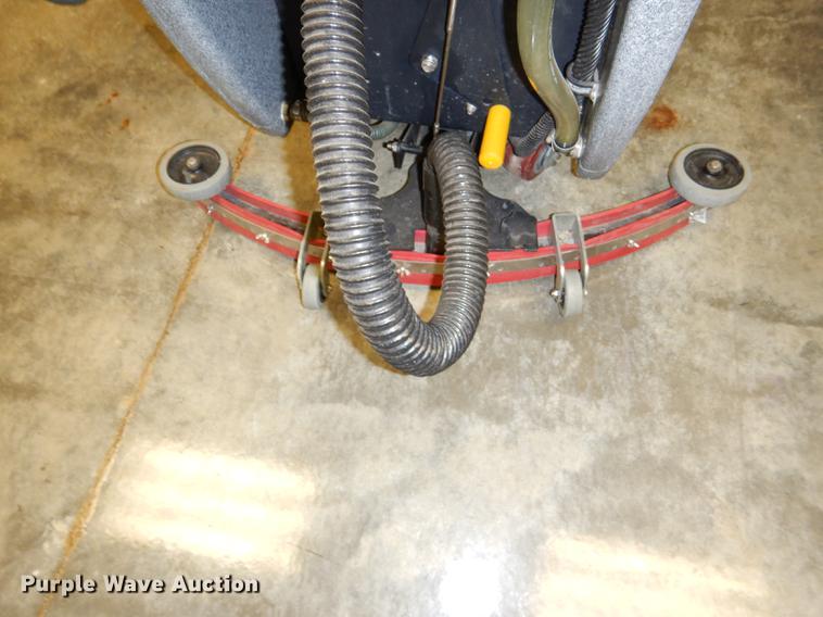image for item EA9115 Tomcat 2023 floor scrubber