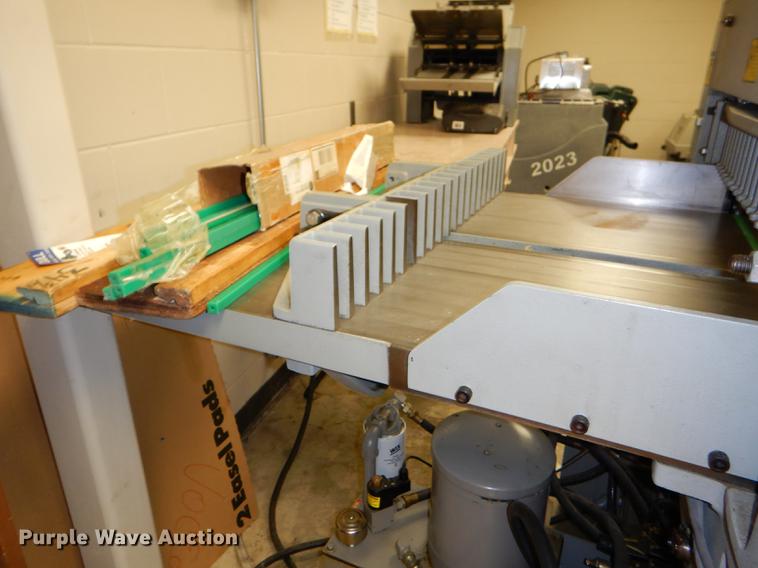 image for item EA9116 Challenge paper cutter