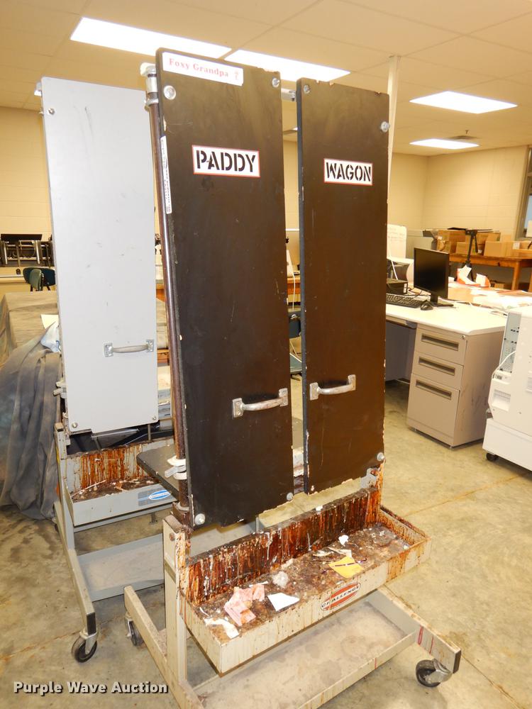 image for item EA9117 (2) Paddy Wagon padding presses