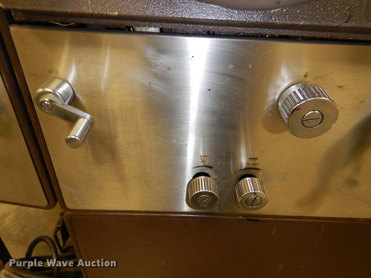 image for item EA9120 AB Dick 9850 printing press