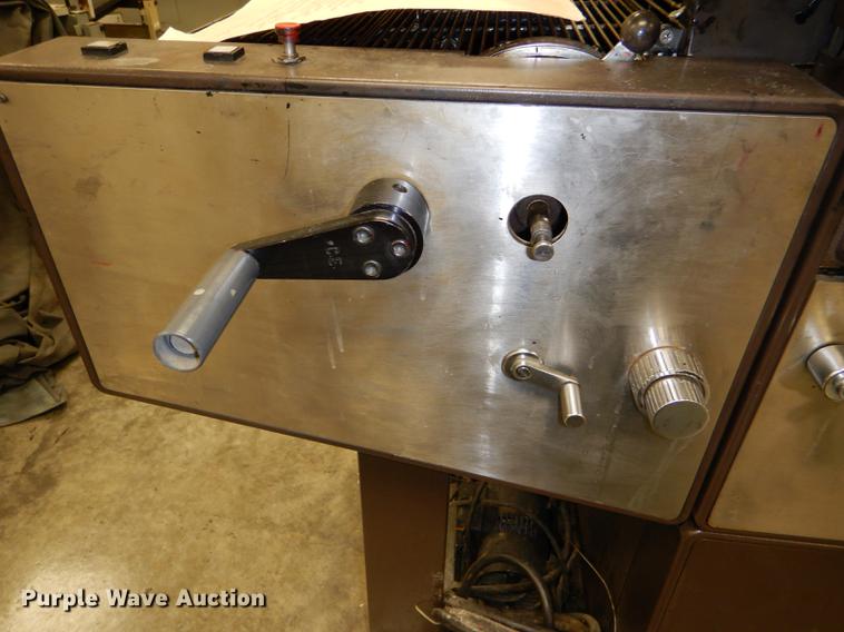 image for item EA9120 AB Dick 9850 printing press