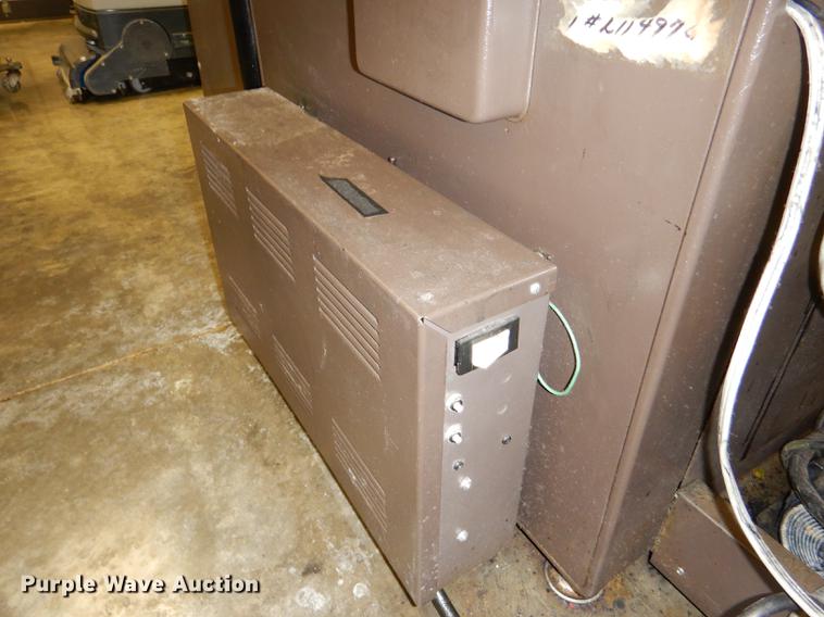 image for item EA9120 AB Dick 9850 printing press