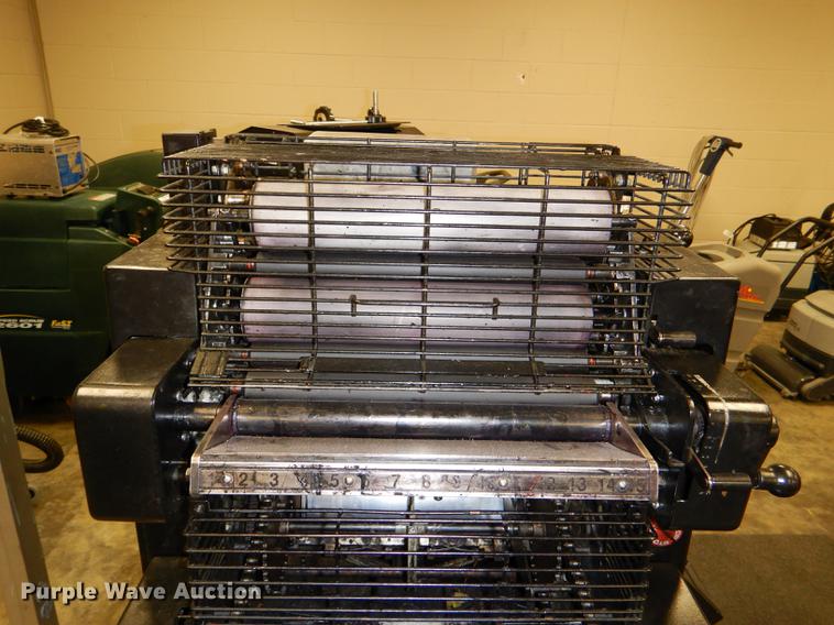 image for item EA9121 AB Dick 9870 printing press