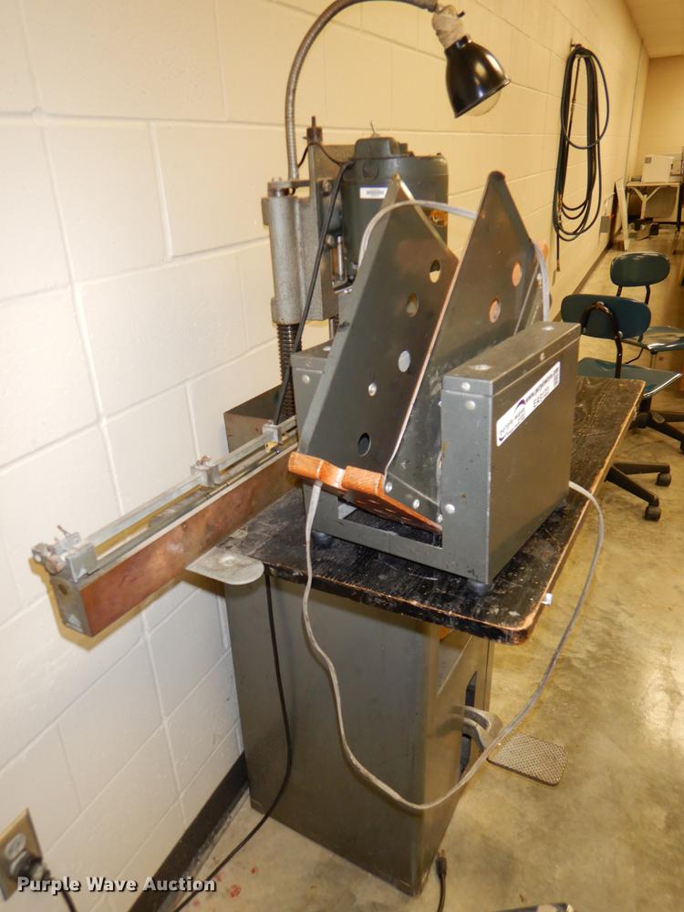 image for item EA9123 Paper equipment