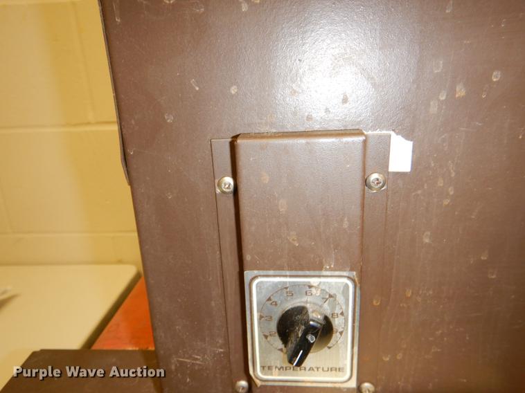 image for item EA9125 (2) Sergeant flexible packing machines