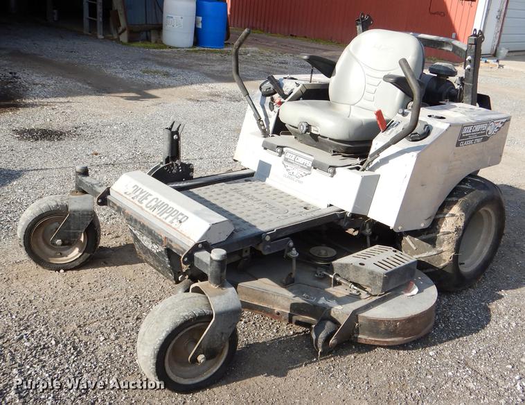 Dixie Chopper Classic 2760T ZTR lawn mower in Wellsville, KS Item